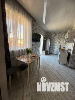 1-к квартира, посуточно, 38м2, 3/3 этаж