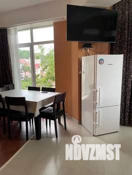 1-к квартира, посуточно, 60м2, 2/9 этаж