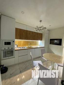 3-к квартира, посуточно, 80м2, 1/4 этаж