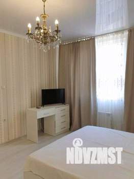 2-к квартира, посуточно, 43м2, 1/1 этаж