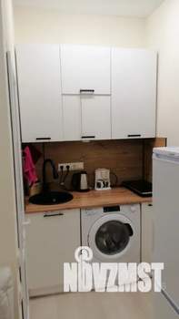 Студия квартира, посуточно, 20м2, 1/3 этаж