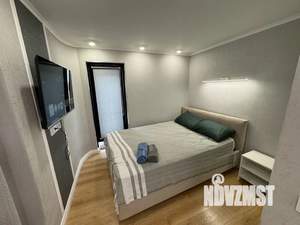 1-к квартира, посуточно, 60м2, 1/3 этаж