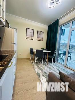 1-к квартира, посуточно, 40м2, 6/6 этаж