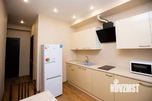 2-к квартира, посуточно, 40м2, 1/1 этаж