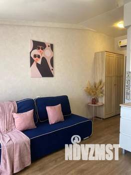 Студия квартира, посуточно, 20м2, 4/4 этаж