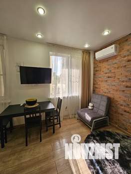 Студия квартира, посуточно, 25м2, 1/13 этаж