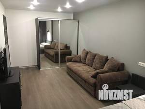 1-к квартира, посуточно, 33м2, 1/1 этаж