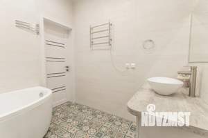 Студия квартира, посуточно, 40м2, 1/7 этаж