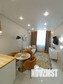 1-к квартира, посуточно, 40м2, 5/18 этаж