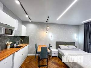 Студия квартира, посуточно, 28м2, 11/12 этаж