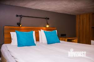 2-к квартира, посуточно, 50м2, 1/1 этаж