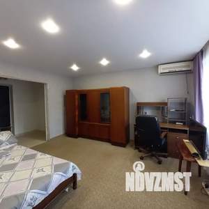 1-к квартира, посуточно, 34м2, 2/9 этаж
