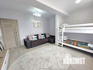 1-к квартира, посуточно, 42м2, 1/1 этаж