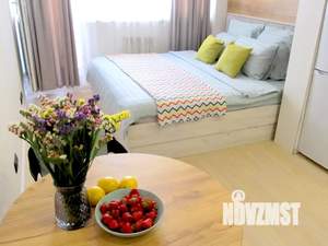 Студия квартира, посуточно, 25м2, 5/8 этаж