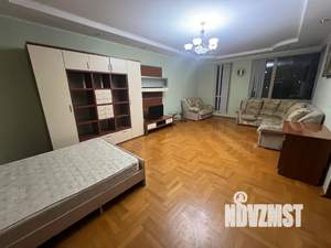 1-к квартира, посуточно, 70м2, 3/12 этаж