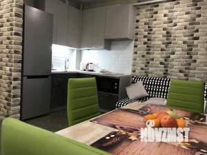 1-к квартира, посуточно, 37м2, 1/1 этаж
