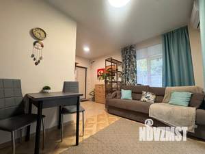 Студия квартира, посуточно, 28м2, 1/6 этаж