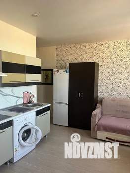 Студия квартира, посуточно, 30м2, 6/6 этаж