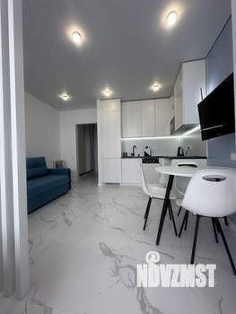 Студия квартира, посуточно, 34м2, 14/20 этаж