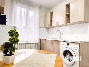 2-к квартира, посуточно, 40м2, 1/1 этаж