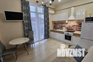 1-к квартира, посуточно, 40м2, 2/6 этаж