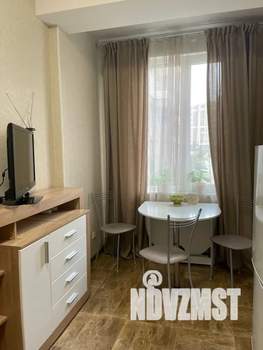 1-к квартира, посуточно, 37м2, 1/9 этаж