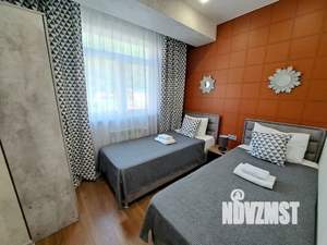 2-к квартира, посуточно, 40м2, 3/5 этаж