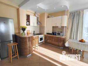 1-к квартира, посуточно, 56м2, 1/1 этаж