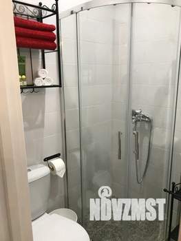 1-к квартира, посуточно, 18м2, 1/4 этаж