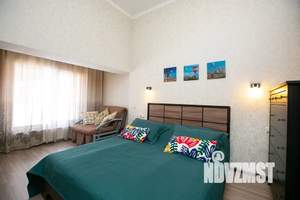 2-к квартира, посуточно, 65м2, 4/4 этаж