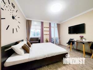 1-к квартира, посуточно, 33м2, 8/21 этаж