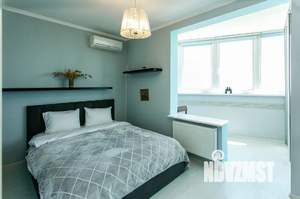 1-к квартира, посуточно, 35м2, 14/20 этаж