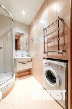 2-к квартира, посуточно, 62м2, 4/17 этаж