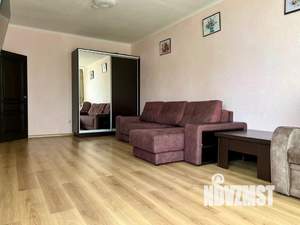 1-к квартира, посуточно, 38м2, 3/7 этаж