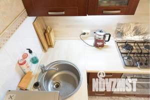 2-к квартира, посуточно, 60м2, 4/4 этаж