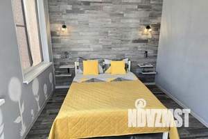 2-к квартира, посуточно, 42м2, 3/3 этаж