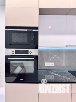 2-к квартира, посуточно, 40м2, 1/1 этаж