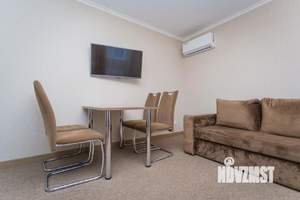 2-к квартира, посуточно, 45м2, 1/1 этаж