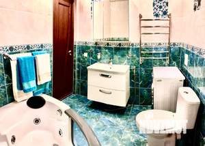 2-к квартира, посуточно, 60м2, 6/18 этаж