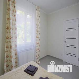 3-к квартира, посуточно, 95м2, 2/4 этаж