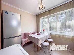 2-к квартира, посуточно, 40м2, 1/1 этаж