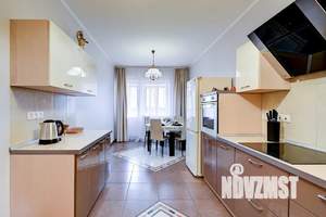 2-к квартира, посуточно, 70м2, 8/17 этаж