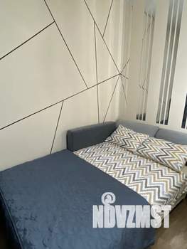 Студия квартира, посуточно, 33м2, 14/14 этаж