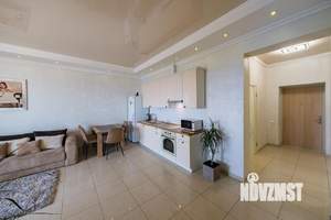 2-к квартира, посуточно, 68м2, 1/1 этаж