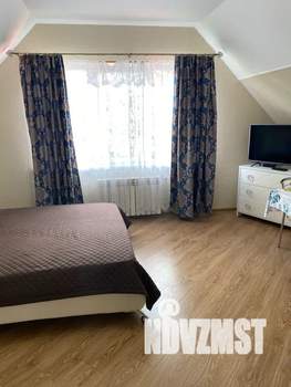 Студия квартира, посуточно, 40м2, 4/4 этаж