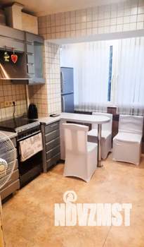 2-к квартира, посуточно, 40м2, 3/5 этаж
