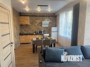 2-к квартира, посуточно, 40м2, 1/9 этаж
