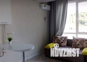 Студия квартира, посуточно, 22м2, 3/6 этаж