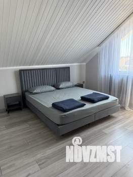 2-к квартира, посуточно, 70м2, 3/3 этаж