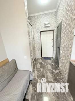 Студия квартира, посуточно, 33м2, 21/21 этаж